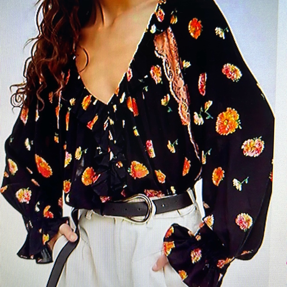 Free People woman bodysuit size extra small nwt
